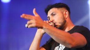 Omar Montes y Ana Mena actuarán en la programación de este verano en Algeciras