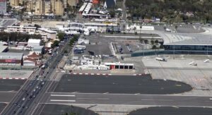 Gibraltar no pedirá a los turistas británicos una PCR para entrar en el Peñón