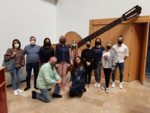 Pintor prepara con las academias de baile los espectáculos de fin de curso en el Florida