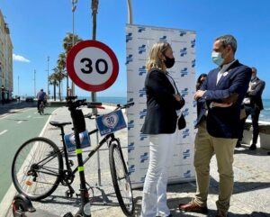 Entra en vigor el nuevo límite de velocidad de 30 km/h que afecta a la mayoría de las calles