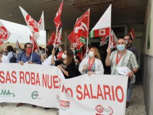 Los sindicatos sanitarios piden al SAS el pago de la parte del salario pactado en 2020