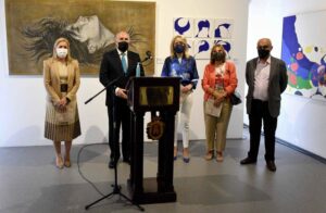 Inaugurada la exposición 'Felipe Gayubo: misterio, belleza y arte', en el Día Internacional de los Museos