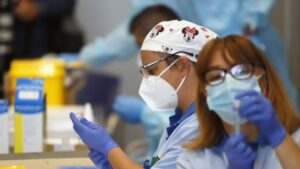 El SAS organiza nuevas jornadas de vacunación sin cita contra COVID-19 en doce municipios de la provincia de Cádiz