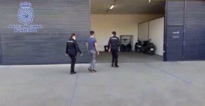 Cae en Algeciras una red de estafas por internet compuesta por una madre y sus tres hjos