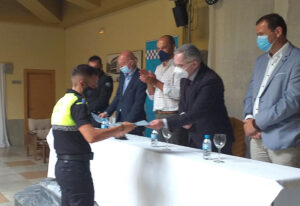 Once nuevos agentes de la Policía Local finalizan su curso de capacitación