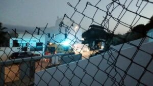 Herido el conductor de una motocicleta tras una colisión en la urbanización El Faro