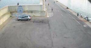 Detenidos dos patrones de embarcaciones de recreo para trasladar inmigrantes de Ceuta a Algeciras