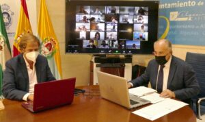 El Ayuntamiento y Fundación La Caixa presentan la línea de ayudas directas para contratar a jóvenes