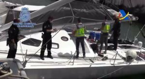 Intervenida una tonelada de cocaína oculta en un velero abordado en medio del Atlántico