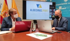 Landaluce apoya a la recién creada asociación juvenil 'Algeciras Port Youth Community'