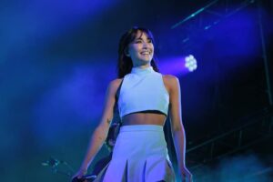 Aitana da más de '11 razones' para hacer disfrutar al público en el Cabaret Festival