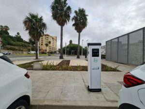 El Puerto de Algeciras ultima los trabajos para instalar 38 puntos de recarga para coches eléctricos