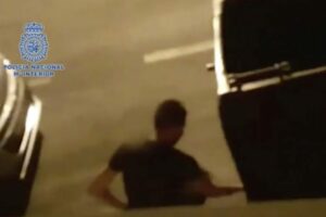 Detenido en la Bajadilla mientras intentaba prender fuego a un contenedor