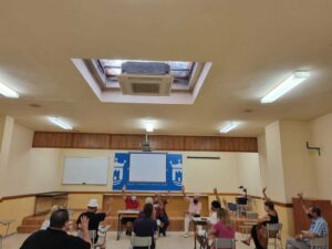 FAVA se moviliza con una recogida de firmas contra la "desorbitada" subida de la luz