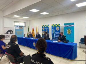 Muñoz Madrid apertura la segunda edición del curso de guías caninos y perros detectores de drogas