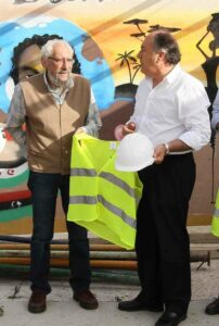 Landaluce traslada el pesar municipal por el fallecimiento del padre Andrés Avelino