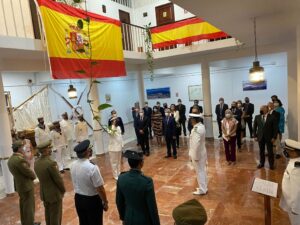 El alcalde asiste al acto militar de lectura de  Leyes Penales" en la Comandancia de Marina de Algeciras