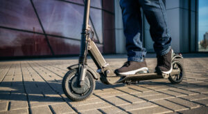 Nueva campaña de vigilancia y control sobre patinetes eléctricos en Algeciras