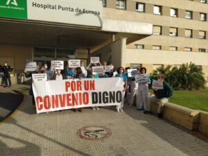 El personal de limpieza sanitaria comienza movilizaciones por su convenio