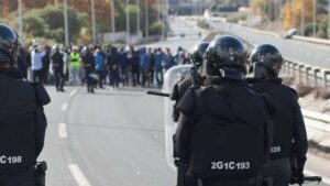 Patronal y Sindicatos se levantan de la mesa sin acuerdo en el tercer día de huelga