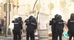 Preguntan al Gobierno por el uso de pelotas de goma y de gas pimienta contra los trabajadores en huelga en la provincia