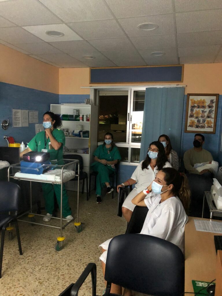 Nuevos talleres sobre lactancia materna y cuidados del bebé a madres y padres de recién nacidos