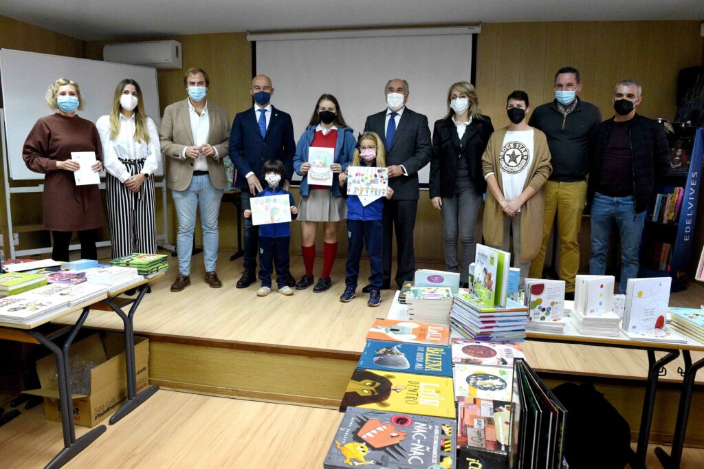 Inaugurada la XLV Feria del Libro Infantil y Juvenil de Los Pinos