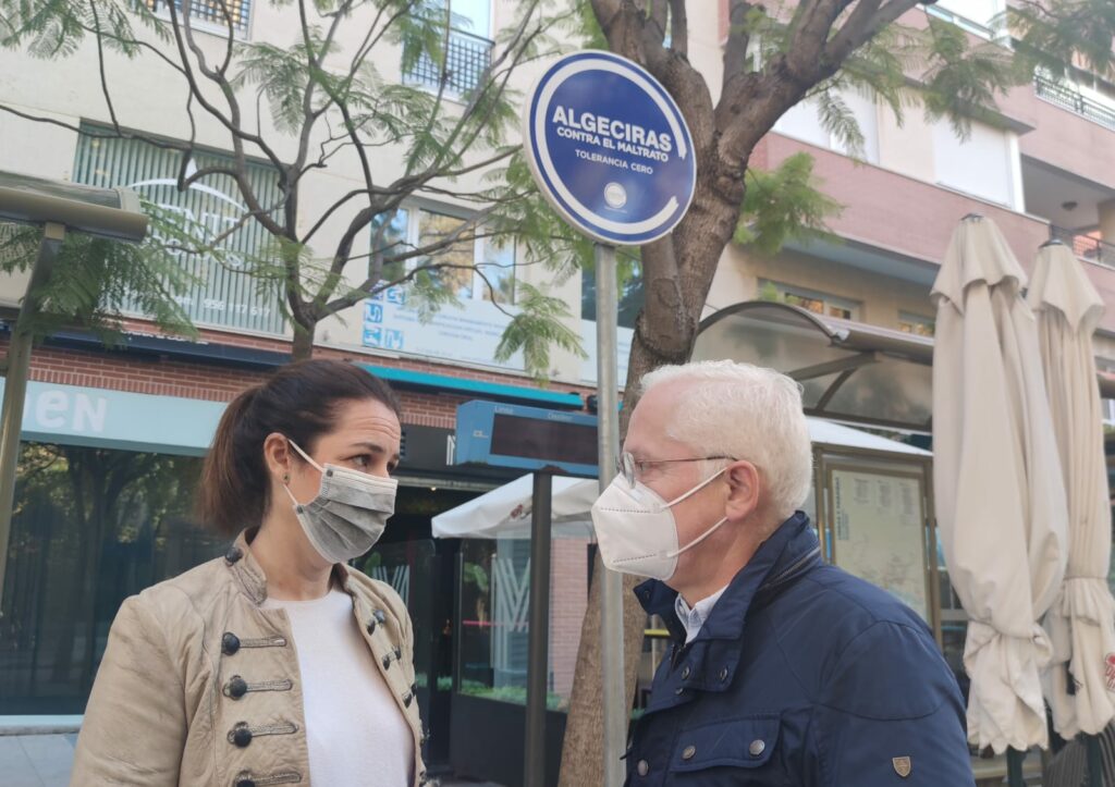 Algeciras se suma a la iniciativa 'Municipios contra el maltrato'