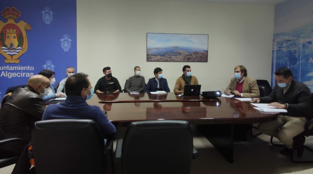 El Consejo Municipal aprueba la propuesta de modificación de las áreas de influencia para el próximo curso