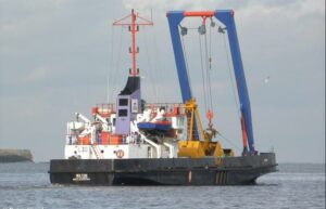 Huelga, a partir de mañana, en la empresa UCS dedicada a reparaciones subacuáticas en el puerto de Algeciras.