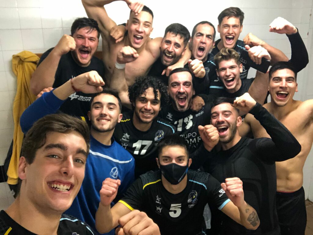 El BM Ciudad de Algeciras triunfante cerra con victoria el último encuentro del año.