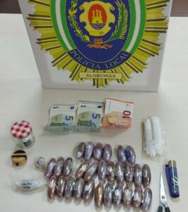 La Policía Local detiene al conductor de un patinete eléctrico con 310 gramos de hachís