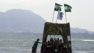 Verdemar Ecologistas exige que el submarino atracado se vaya y deje de poner en riesgo nuclear" el Estrecho