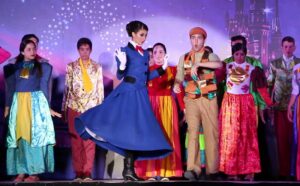 El musical de Mary Poppins en la agenda cultural de Algeciras esta semana