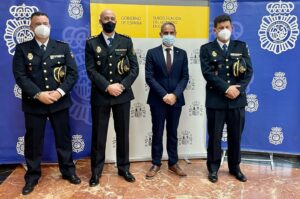 El subdelegado recibe a los nuevos responsables de la Policía Nacional en La Línea y Algeciras