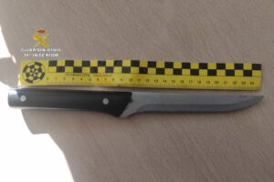 Detenido con un cuchillo tras amenazar a sanitarios del Centro de Salud de San Enrique