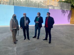 Finalizadas las obras del muro perimetral del colegio Campo de Gibraltar.