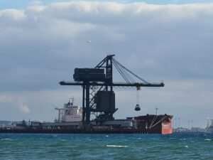 El Ministerio para la Transición Ecológica y el Reto Demográfico engaña al Campo de Gibraltar en el proceso de "descarbonización Justa"