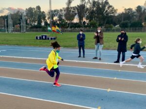Rodríguez Ros preside la entrega de medallas de los Juegos Municipales de atletismo