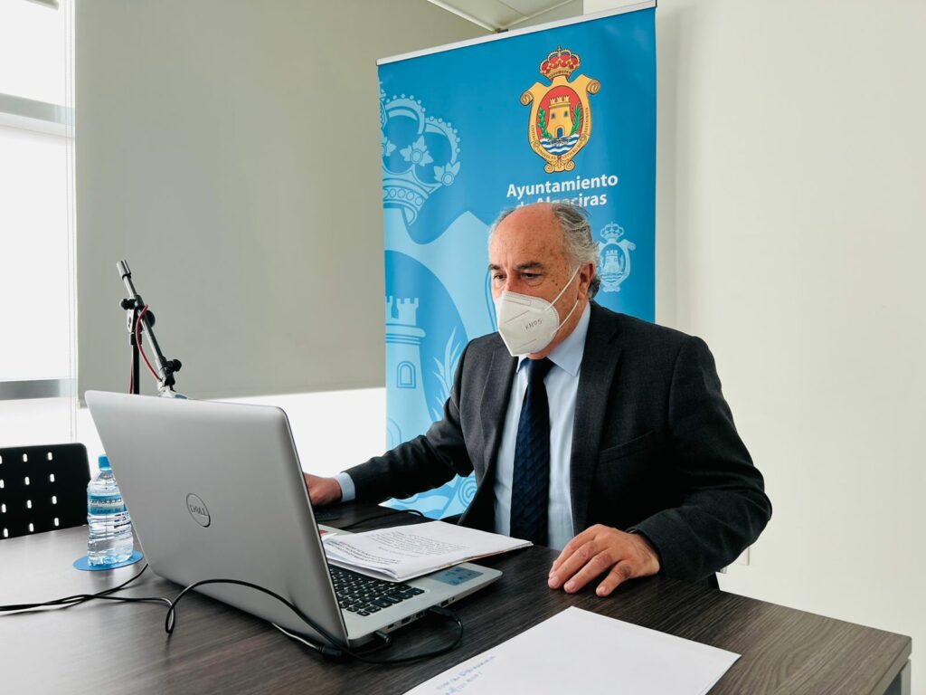 El alcalde participa en las jornadas La adatación al cambio climático de las ciudades: el agua" de la FAMP