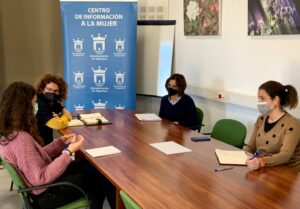 Inserta Andalucía da a conocer su programa a la delegada de Igualdad y Bienestar Social, Paula Conesa