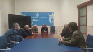 AEPA y el relojero mayor presentan al Ayuntamiento su proyecto del réplica del reloj de la Palma